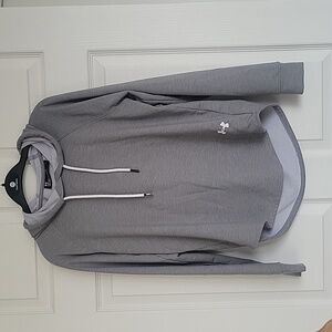 Underarmour top